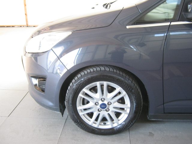 Ford C-Max 7 1.6 TDCi 115CV Titanium Grand C-Max, del 2013, 220.000 km, in vendita a Porto San Giorgio (FM)