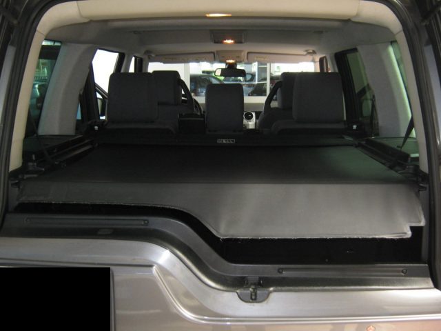 Land Rover Discovery 3 2.7 TDV6 SE 7 POSTI, del 2009, 326.000 km, in vendita a Porto San Giorgio (FM)