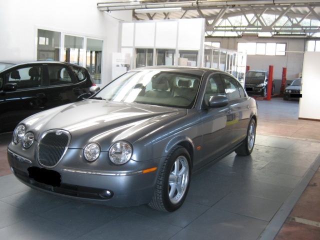 Jaguar S-Type (X206) 2.7 diesel V6 cat Exec. - foto 3 di 4