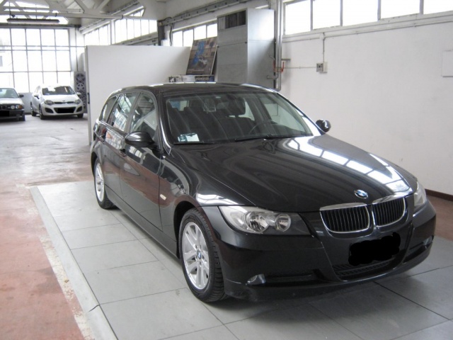 BMW 320 d cat Touring CAMBIO AUTOMATICO usato a PORTO SAN GIORGIO