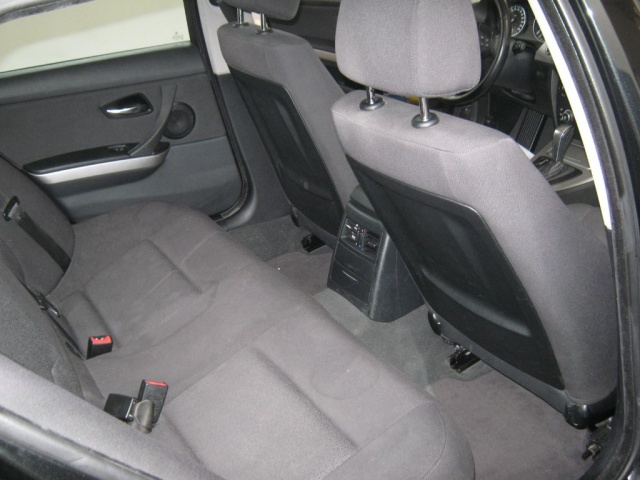 BMW 320 d cat Touring CAMBIO AUTOMATICO, del 2008, 192.000 km, in vendita a Porto San Giorgio (FM)