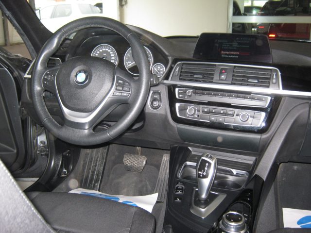 BMW 316 d Touring Business Advantage aut., del 2018, 174.000 km, in vendita a Porto San Giorgio (FM)
