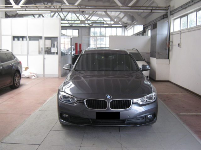 BMW 316 d Touring Business Advantage aut. - foto 2 di 4