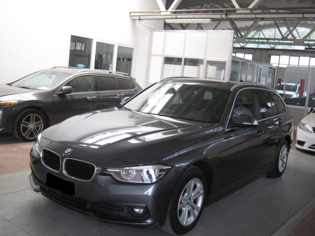 BMW 316 d Touring Business Advantage aut. - foto 3 di 4