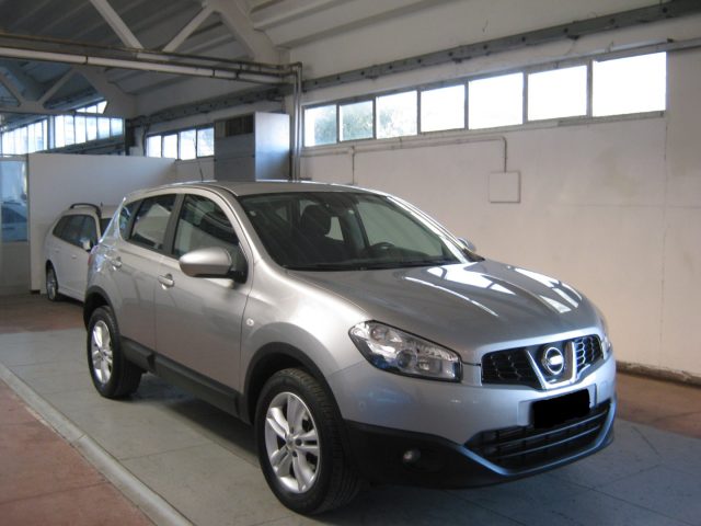 Nissan Qashqai 1.6 dCi DPF Acenta usato a PORTO SAN GIORGIO