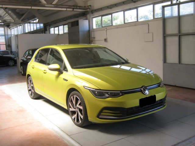 Volkswagen Golf 1.5 eTSI 150 CV EVO ACT DSG Style usato a PORTO SAN GIORGIO