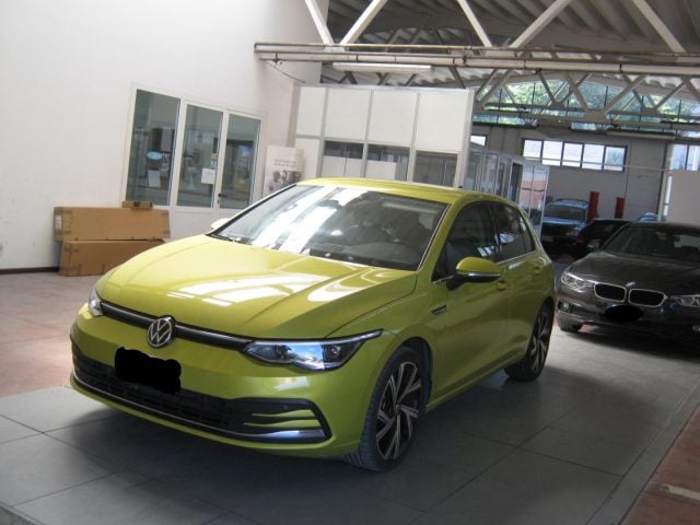 Volkswagen Golf 1.5 eTSI 150 CV EVO ACT DSG Style - foto 3 di 52