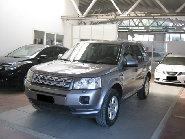 Land Rover Freelander 2.2 SD4 S.W. SE - foto 3 di 4