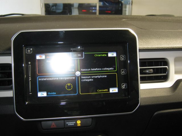 Suzuki Ignis 1.2 Hybrid 4WD All Grip Top, del 2023, 37.500 km, in vendita a Porto San Giorgio (FM)