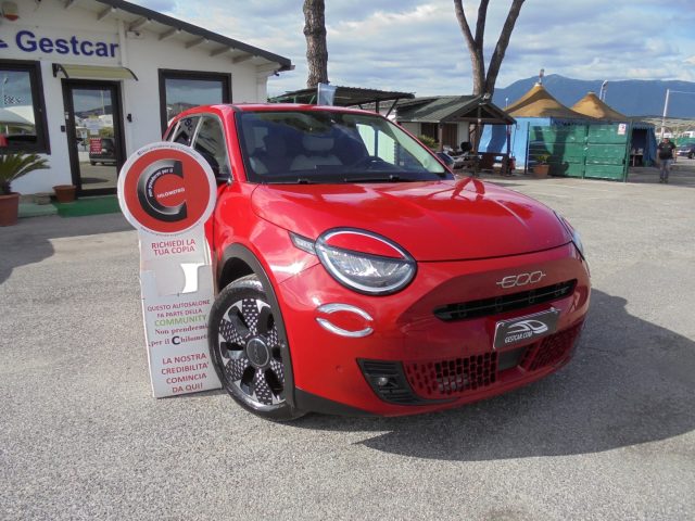 Fiat 600 PROMO Hybrid 110 CV DCT MHEV La Prima - foto 2 di 4