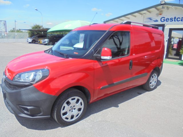 Fiat Doblo Dobl� 1.4 Cargo Lamierato GPL - foto 3 di 4