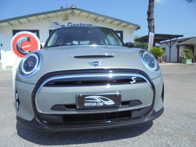 MINI Cooper SE Classic full elettric - foto 3 di 4