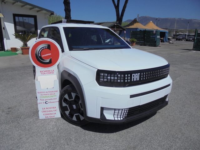 Fiat Grande Panda 1.2 100 CV S&S Icon, del 2026, 2 km, in vendita a Guidonia Montecelio (RM)