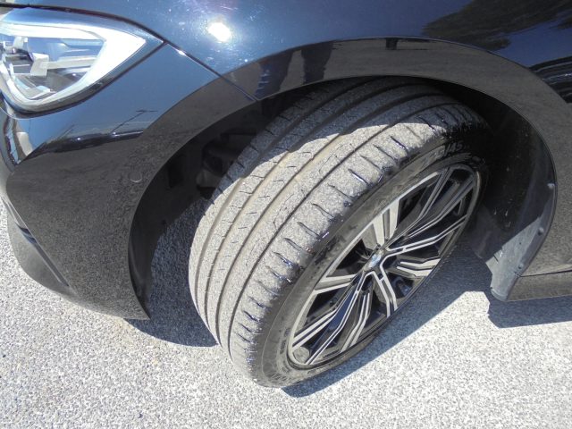 BMW 318 PROMO-?2000 d 48V Touring Sport, del 2022, 81.000 km, in vendita a Guidonia Montecelio (RM)