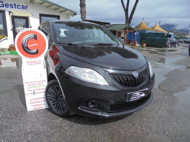 Lancia Ypsilon 1.0 FireFly 5 porte S&S Hybrid Silver usato a GUIDONIA MONTECELIO