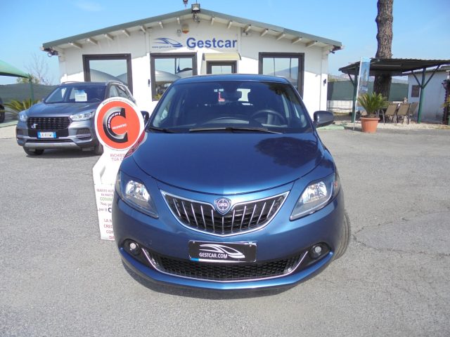Lancia Ypsilon 1.0 FireFly 5 porte S&S Hybrid - foto 4 di 4