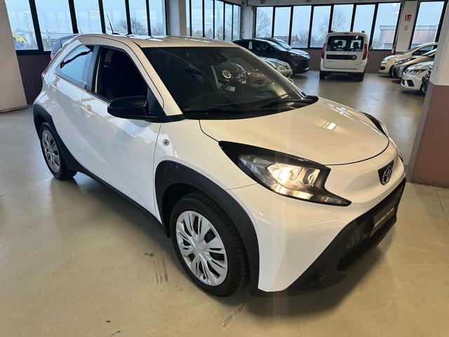 Toyota Aygo X 1.0 VVT-i 72 CV 5 porte Active S-CVT usato a NOVELLARA