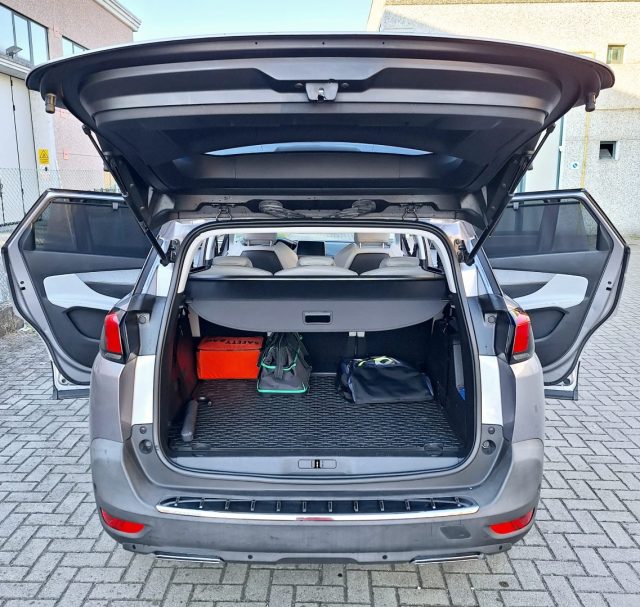 Peugeot 5008 BlueHDi 120 S&S EAT6 Allure usato a NOVELLARA