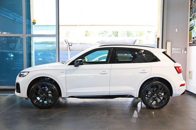 Audi Q5 40 TDI Quattro S-Tronic Identity Black S-Line usato a CASTEL MAGGIORE