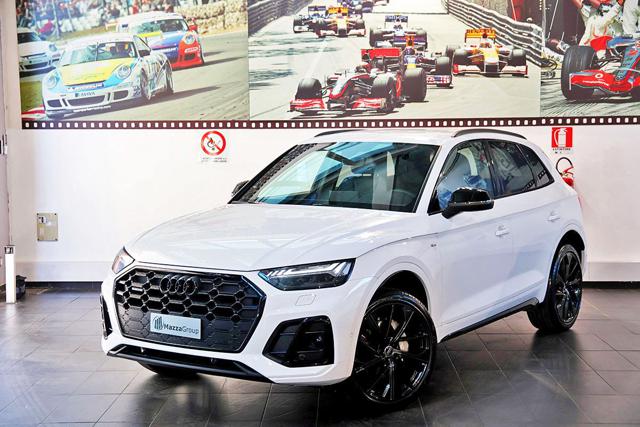 Audi Q5 40 TDI Quattro S-Tronic Identity Black S-Line usato a CASTEL MAGGIORE