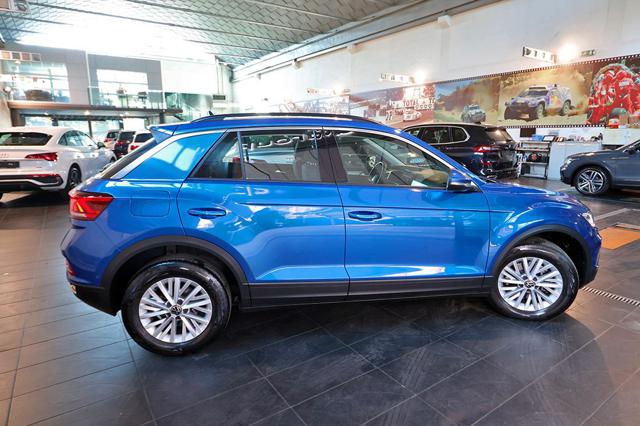 Volkswagen T-Roc 2.0 TDI SCR 150cv DSG Life, del 2022, 53.000 km, in vendita a Castel Maggiore (BO)