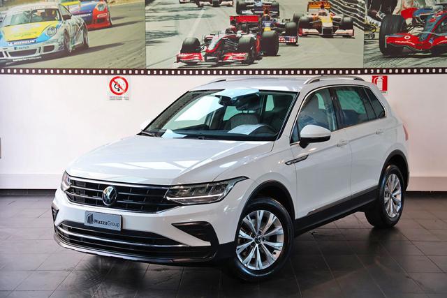 Volkswagen Tiguan 2.0 TDI 150cv SCR DSG Life usato a CASTEL MAGGIORE