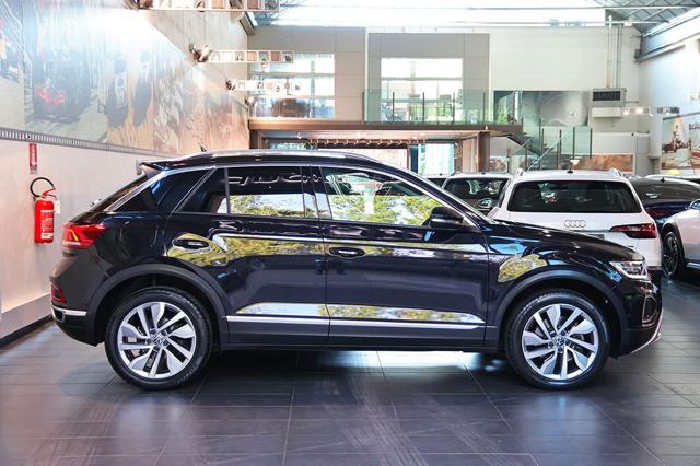 Volkswagen T-Roc 2.0 TDI SCR 150cv DSG 4Motion Style usato a CASTEL MAGGIORE