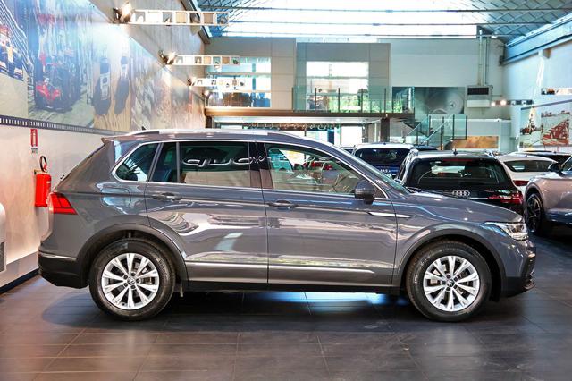 Volkswagen Tiguan 2.0 TDI SCR Life - foto 3 di 4