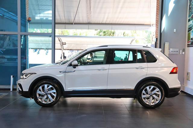 Volkswagen Tiguan 2.0 TDI 150cv SCR DSG Elegance - foto 4 di 4