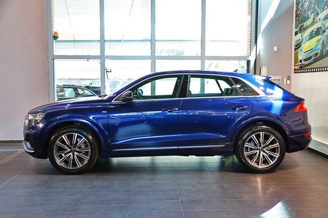 Audi Q8 50 TDI Quattro Tiptronic Sport S-Line - foto 4 di 4