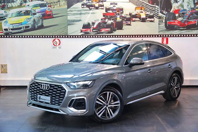 Audi Q5 35 TDI Sportback S-Tronic S-Line Plus - foto 2 di 4