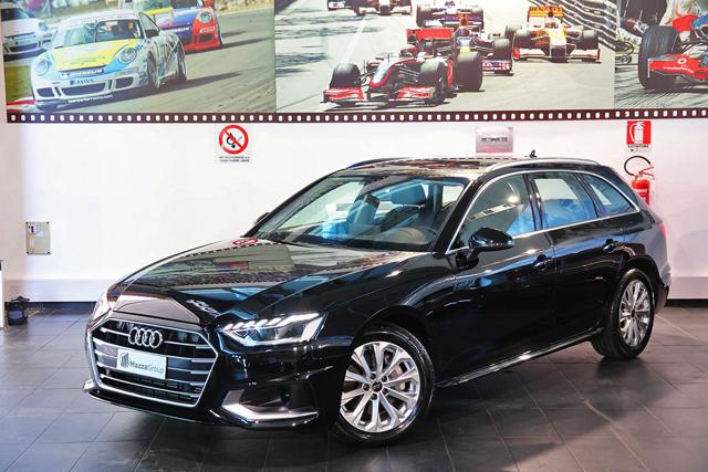Audi A4 40 TFSI Avant S-Tronic Business Advanced - foto 2 di 4