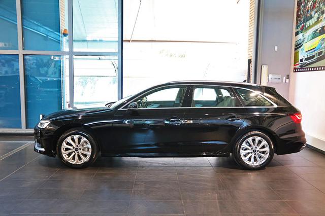 Audi A4 40 TFSI Avant S-Tronic Business Advanced - foto 4 di 4