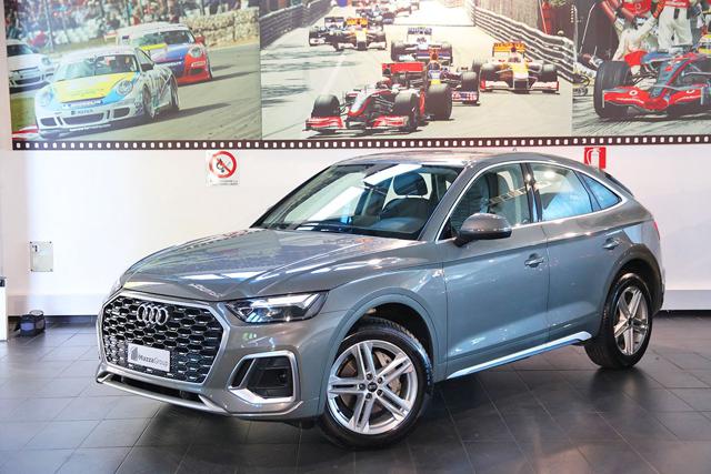 Audi Q5 40 TDI Sportback Quattro S-Tronic S-Line - foto 2 di 4