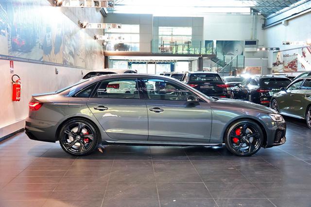 Audi A4 40 TDI Quattro S-Tronic S-Line - foto 3 di 4