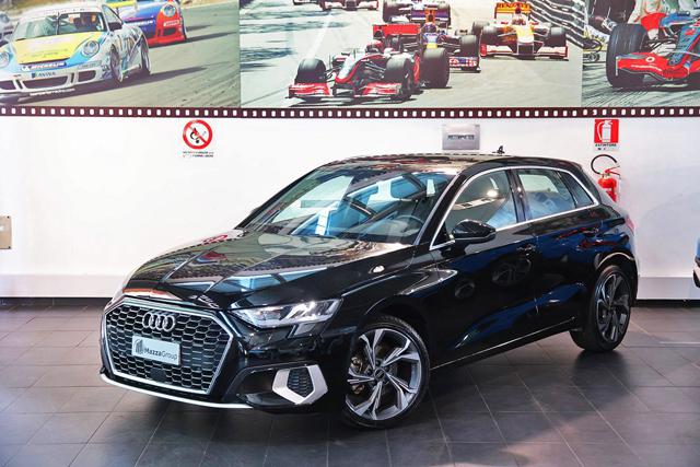Audi A3 30 TFSI Sportback Business Advanced - foto 1 di 4