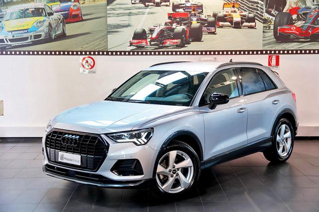 Audi Q3 35 TDI S-Tronic Business Advanced - foto 2 di 4