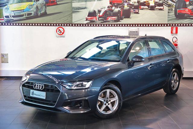 Audi A4 30 TDI Avant S-Tronic Business - foto 2 di 4