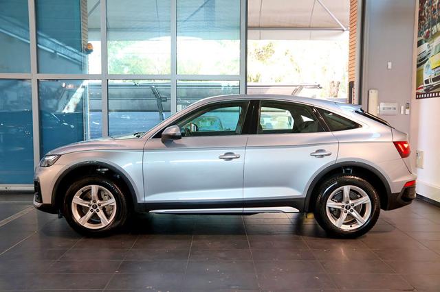 Audi Q5 40 TDI Sportback Quattro S-Tronic Busin. Advanced - foto 4 di 4