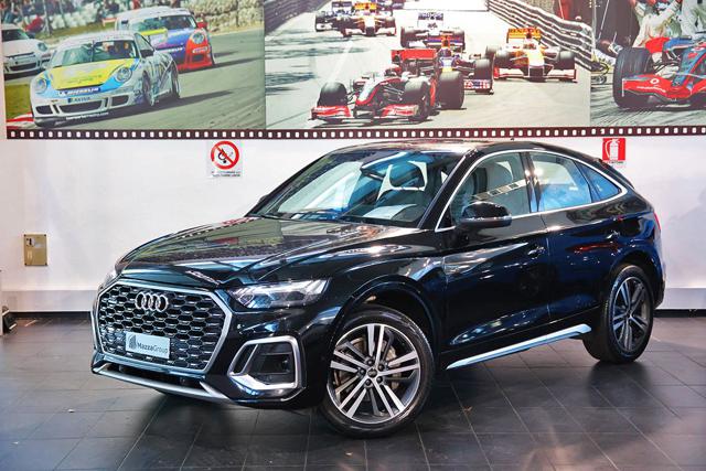 Audi Q5 40 TDI Sportback Quattro S-Tronic S-Line Plus - foto 2 di 4