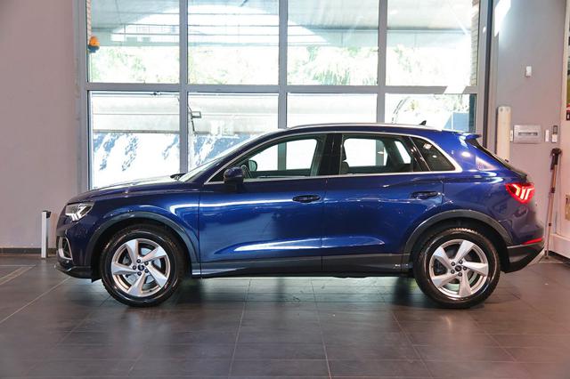 Audi Q3 35 TDI S-Tronic Business - foto 3 di 4