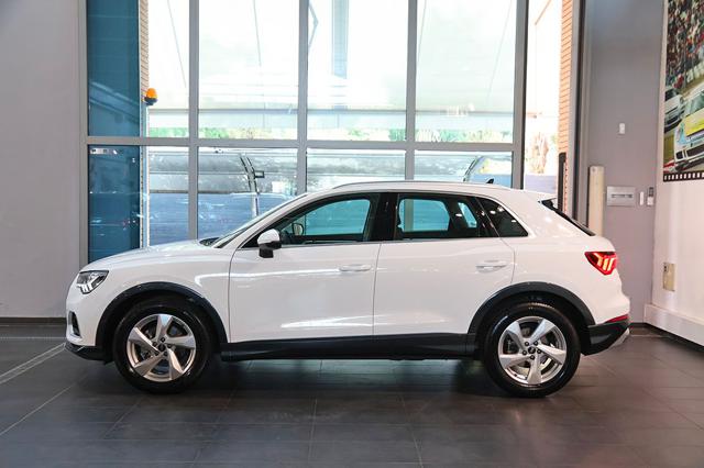Audi Q3 35 TDI S-Tronic Business Advanced - foto 4 di 4
