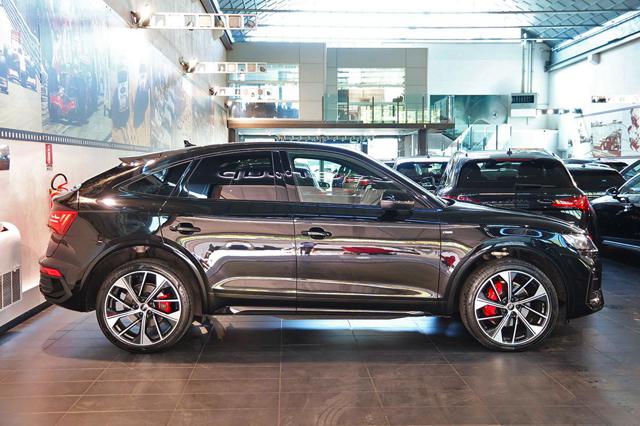 Audi Q5 40 TDI Sportback Quattro S-Tronic Identity Black - foto 3 di 4