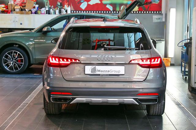 Audi A4 allroad 40 TDI S-Tronic Identity Contrast - foto 4 di 4