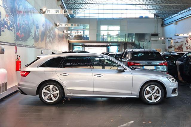 Audi A4 35 TDI Avant S-Tronic Business Advanced - foto 3 di 4