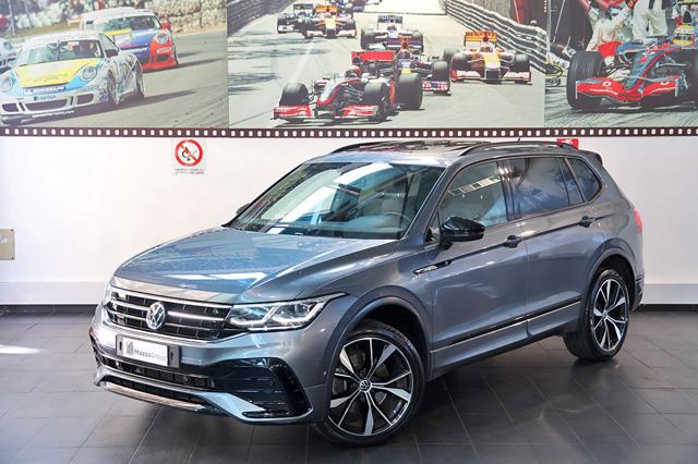 Volkswagen Tiguan Allspace 2.0 TDI 200cv SCR DSG 4Motion R-Line - foto 2 di 4