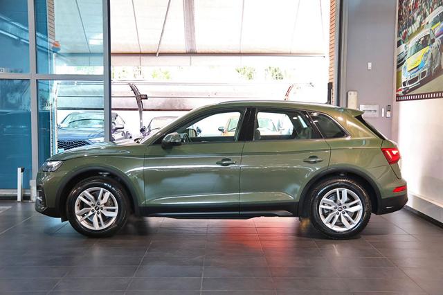 Audi Q5 30 TDI S-Tronic Business - foto 3 di 4
