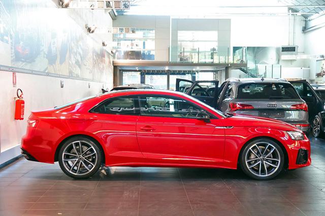 Audi A5 40 TFSI S-Tronic S-Line - foto 3 di 4