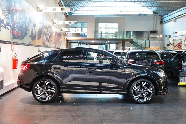 Audi Q3 40 TFSI Sportback Quattro S-Tronic S-Line - foto 3 di 42