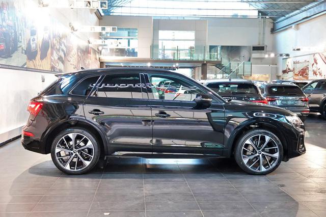 Audi Q5 40 TDI Quattro S-Tronic Identity Black - foto 3 di 44